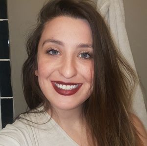 Meet your Posher, Zoë